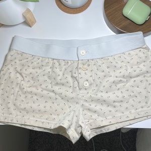 Brandy Melville floral boy shorts sleep wear